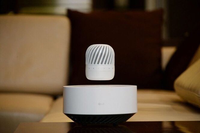 Levitating Portable Speaker: летающие колонки Levitating Portable Speaker: летающие колонки
