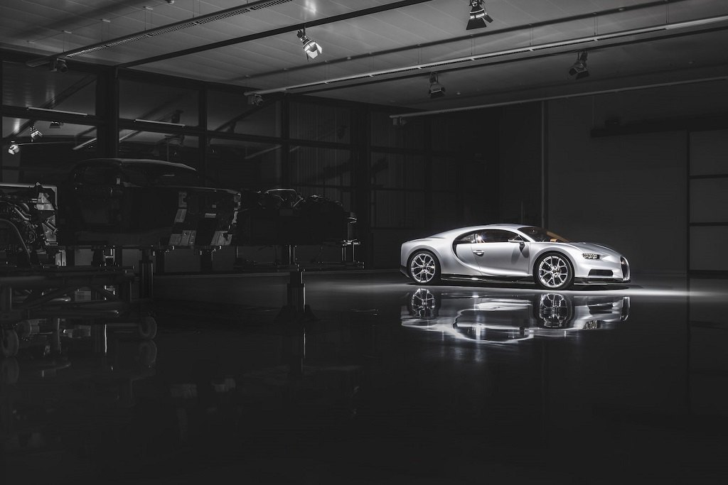 Как делают Bugatti: фоторепортаж с завода
