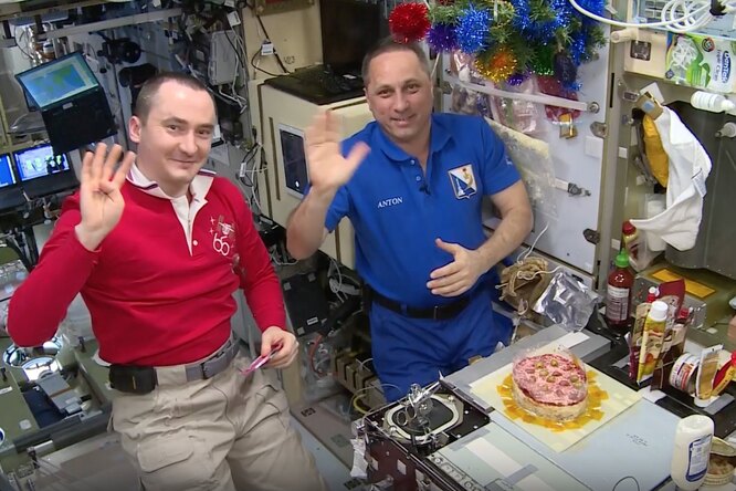 Как приготовить «Селедку под шубой» в космосе Как приготовить «Селедку под шубой» в космосе