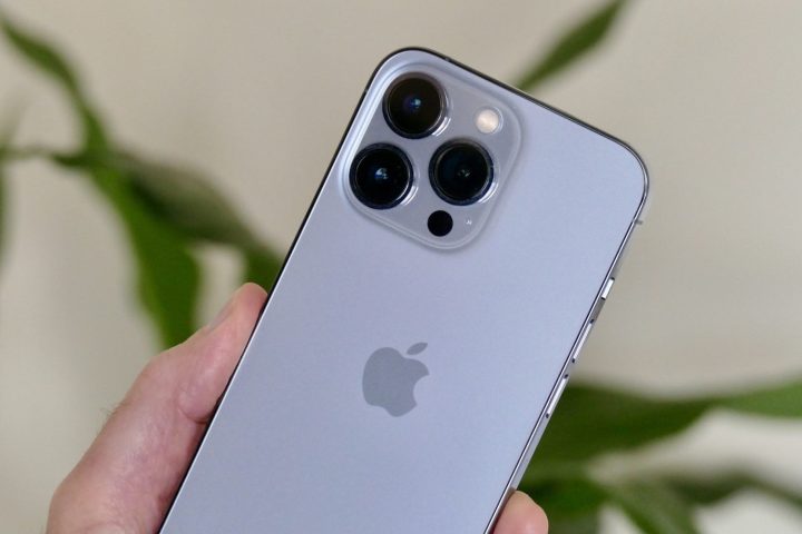 Apple запретили продавать iPhone 5G в Колумбии вот почему