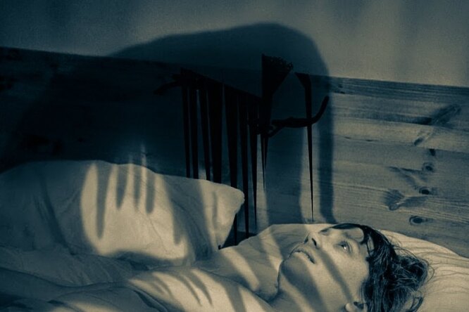 Странные галлюцинации и мрачные рисунки: 10 фактов о сонном параличе, которые заставят вас вздрогнуть