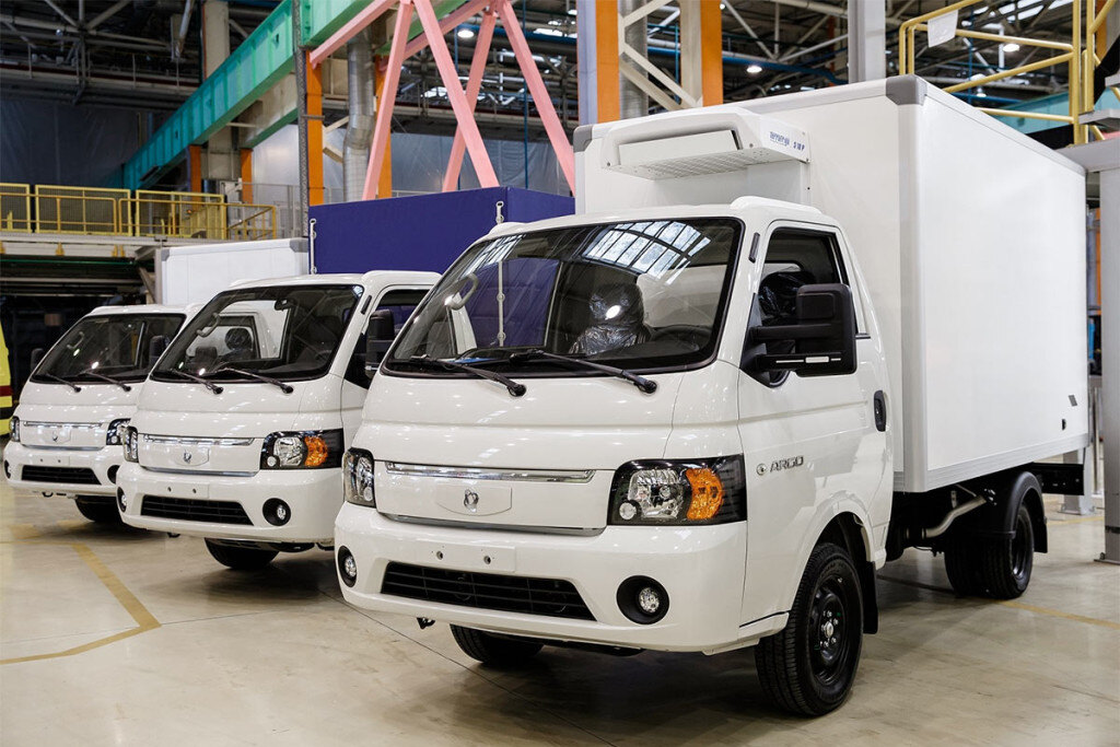 Новая российская марка авто: для Ford Transit нашлась замена!