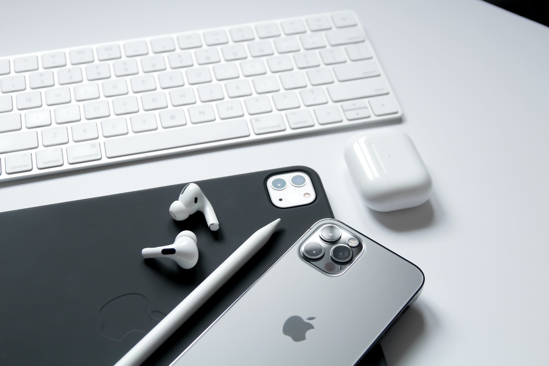 Что делать, если AirPods не подключаются к устройству: инструкция