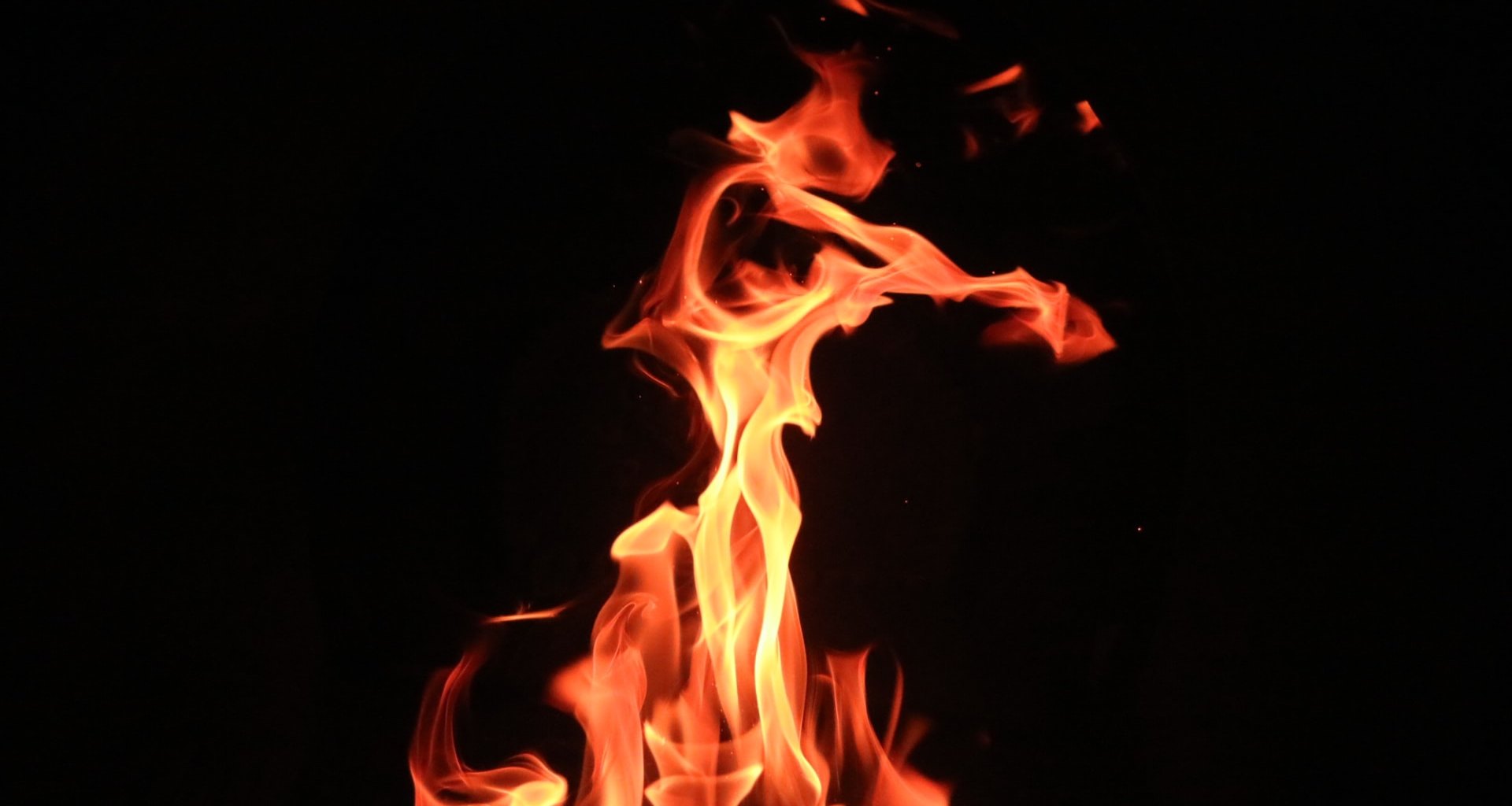 Как пламя горит в невесомости