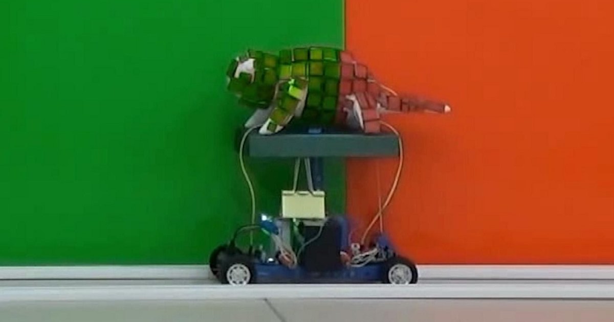 Совершенная маскировка: робот меняет цвет, словно хамелеон