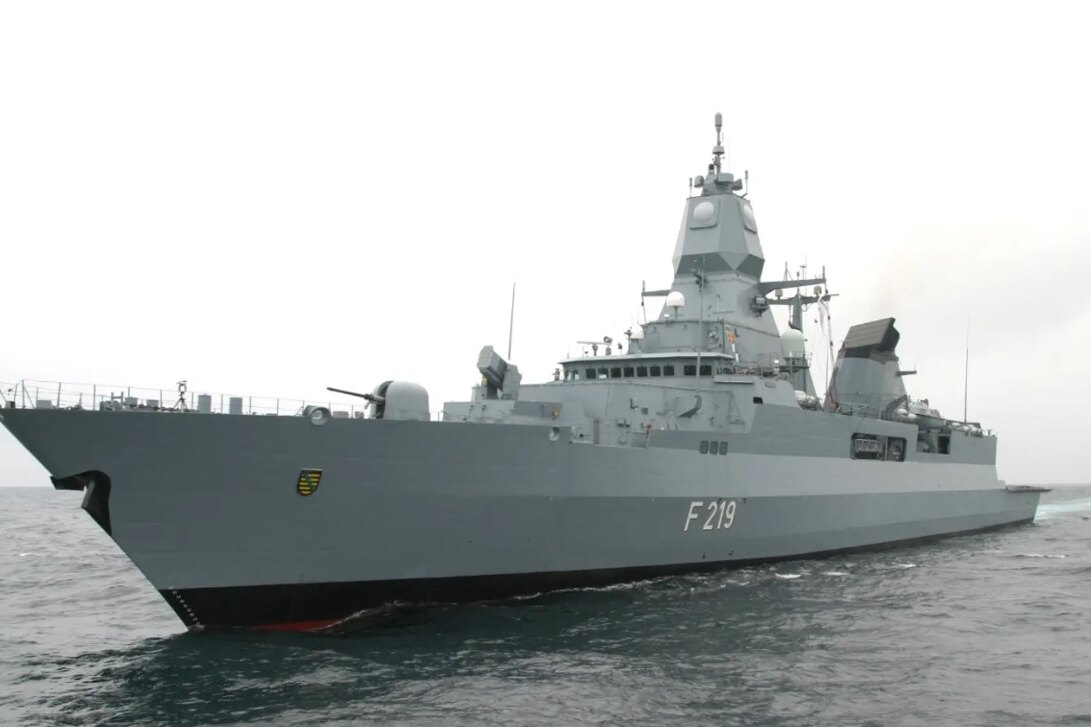 ВМФ Германии испытал боевой корабельный лазер мощностью до 100 кВт