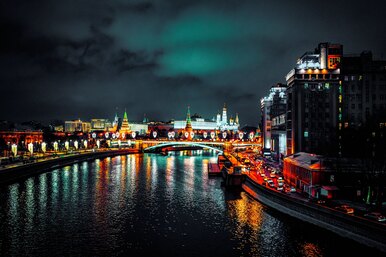 Москва вошла в рейтинг самых романтичных городов мира