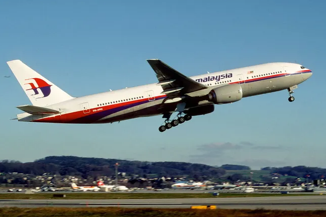 Таинственное исчезновение в Индии: куда пропал авиалайнер Boeing 777-200ER