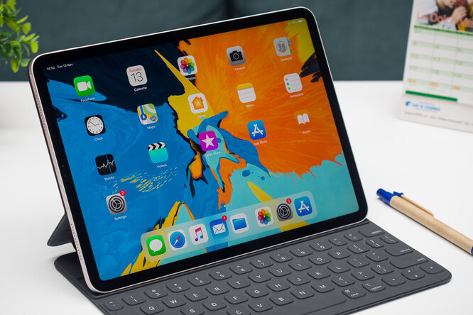 Новый iPhone сделают похожими на iPad Новый iPhone сделают похожими на iPad