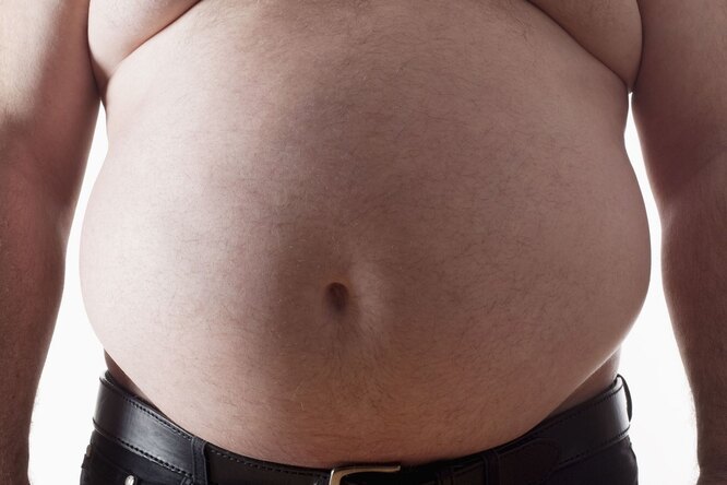Утешение для тех, кто не успевает похудеть к лету: у лишнего веса есть плюсы