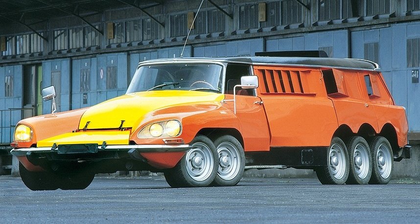 Необычная идея: кто и зачем создал 10-колесный автомобиль