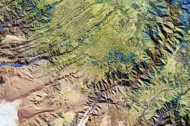 ESA представило необычный снимок Анд ESA представило необычный снимок Анд