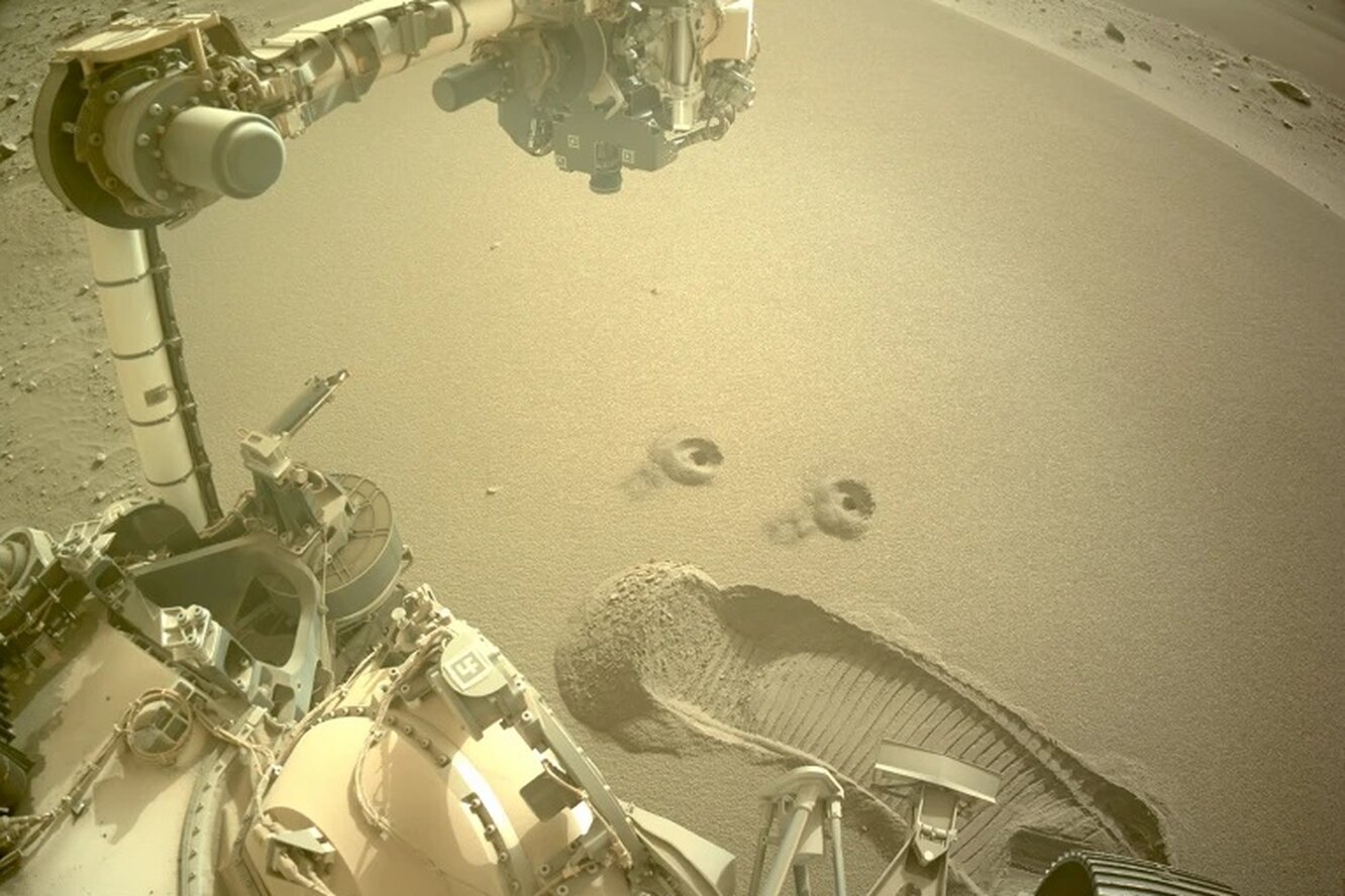 Марсоход NASA заложит первые образцы грунта для отправки на Землю