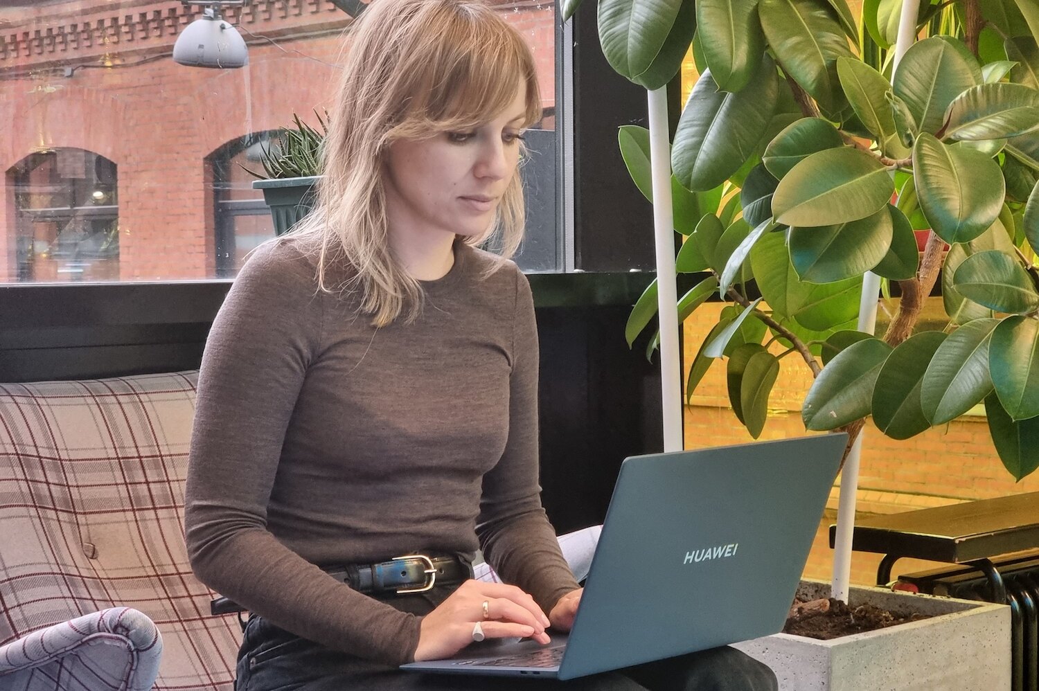 Обзор ноутбука MateBook X Pro 2022: мощь в компактном корпусе