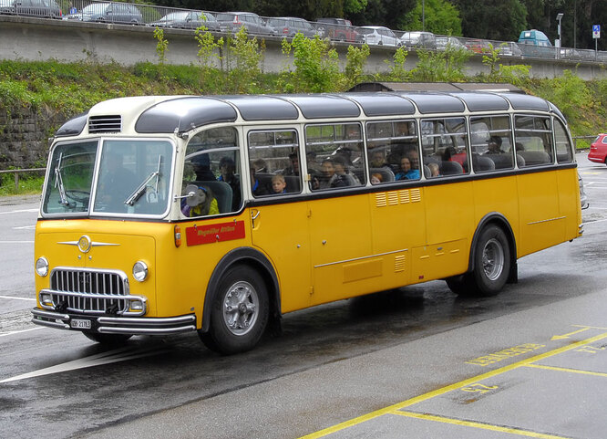 Franz Brozincevic Wetzikon (FBW) – существовавший в 1922-1985 годах производитель грузовиков и автобусов. На снимке до сих пор достаточно распространённый в Швейцарии автобус FBW C40U (1958).