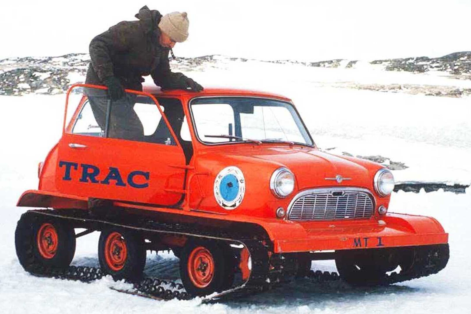 В Антарктике есть стильный вездеход на базе Mini: правда или миф