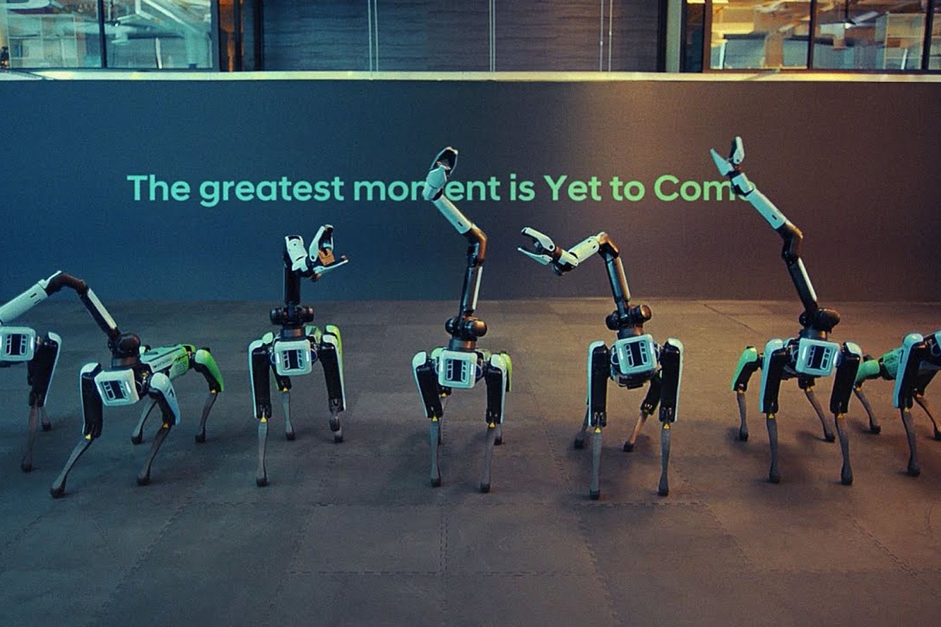 Boston Dynamics вновь поставила танец роботов под BTS: это потрясающе!