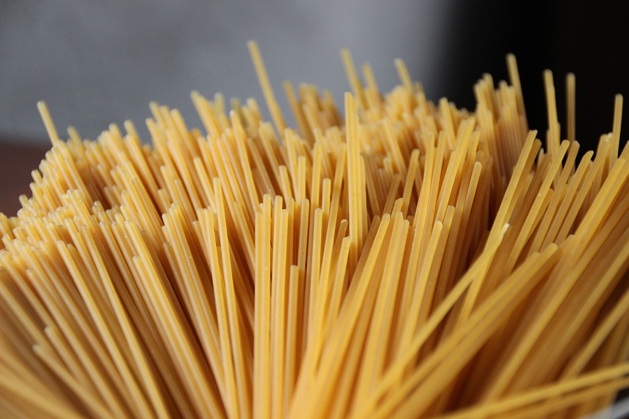Научные методы на вашей кухне: как правильно ломать спагетти