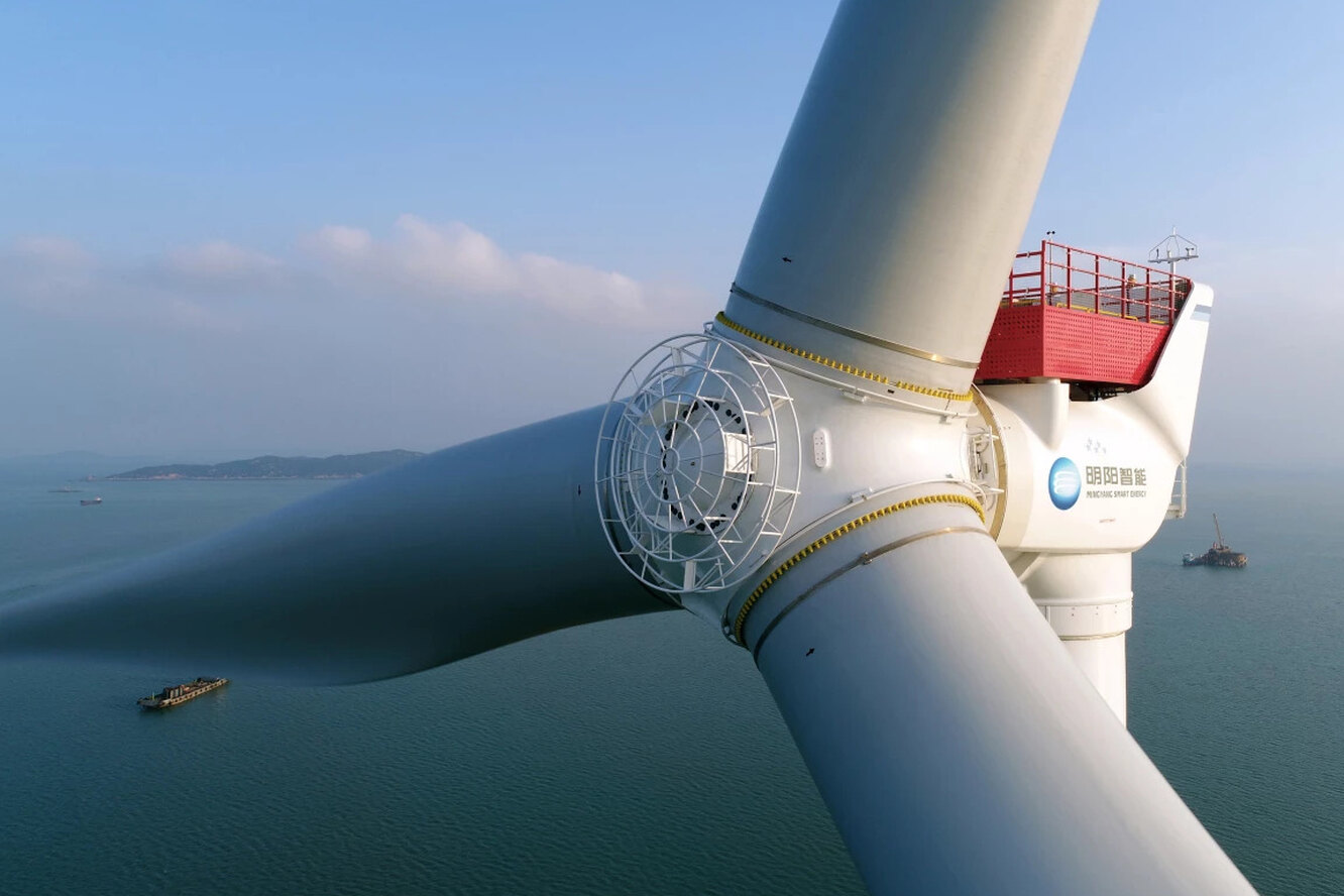 Фантастический китайский ветрогенератор с лопастями больше 100 метров: "зеленый" колосс