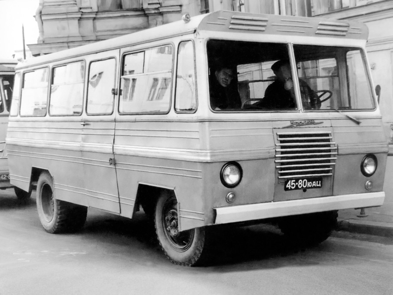 Автобус уралец кронос навесное оборудование