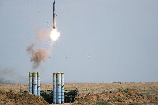 Как расчёты С-400 уничтожили восемь ракет: удивительное видео