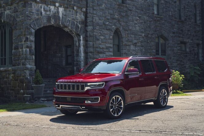 Роскошь и мощь: каким будет Jeep Wagoneer 2022 Роскошь и мощь: каким будет Jeep Wagoneer 2022