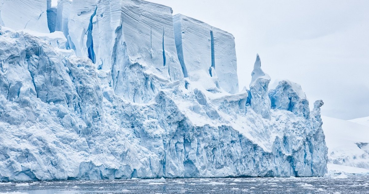 Тектонический барьер под Антарктидой может быть последним спасением Земли от наводнения