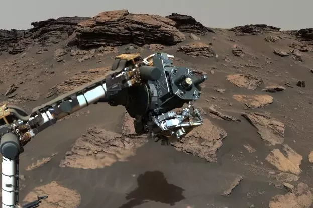 Робот NASA обнаружил на Марсе следы органических молекул
