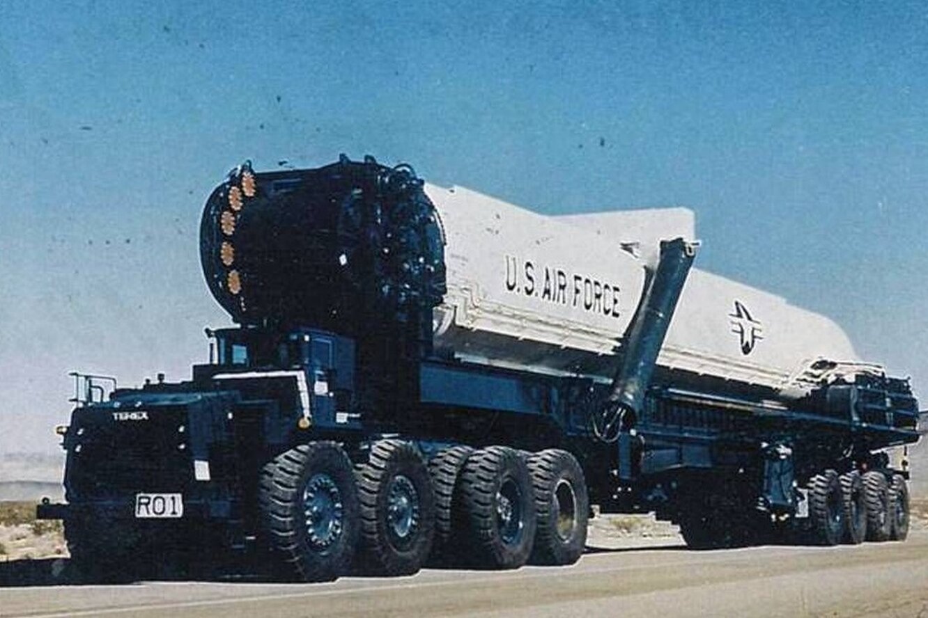 Где американские ВВС прятали мощные баллистические ракеты МХ