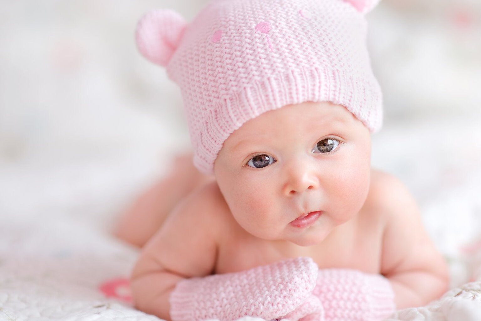 Редкая медицинская патология: в Израиле родилась девочка с эмбрионом в животе