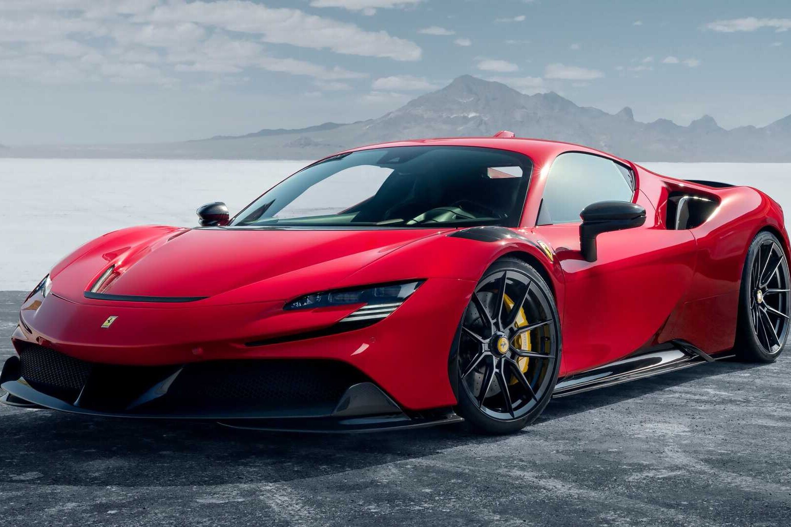 Машины какой марки быстрее: Ferrari или Lamborghini
