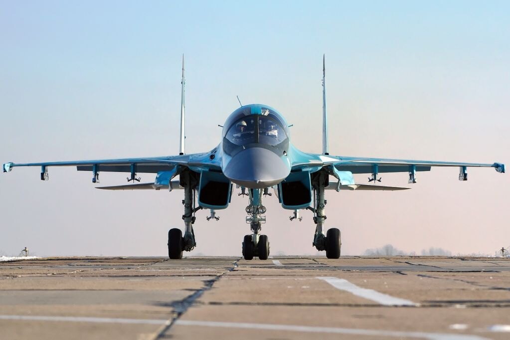Зачем Су-34 нужен утиный клюв: удивительная особенность российского бомбардировщика