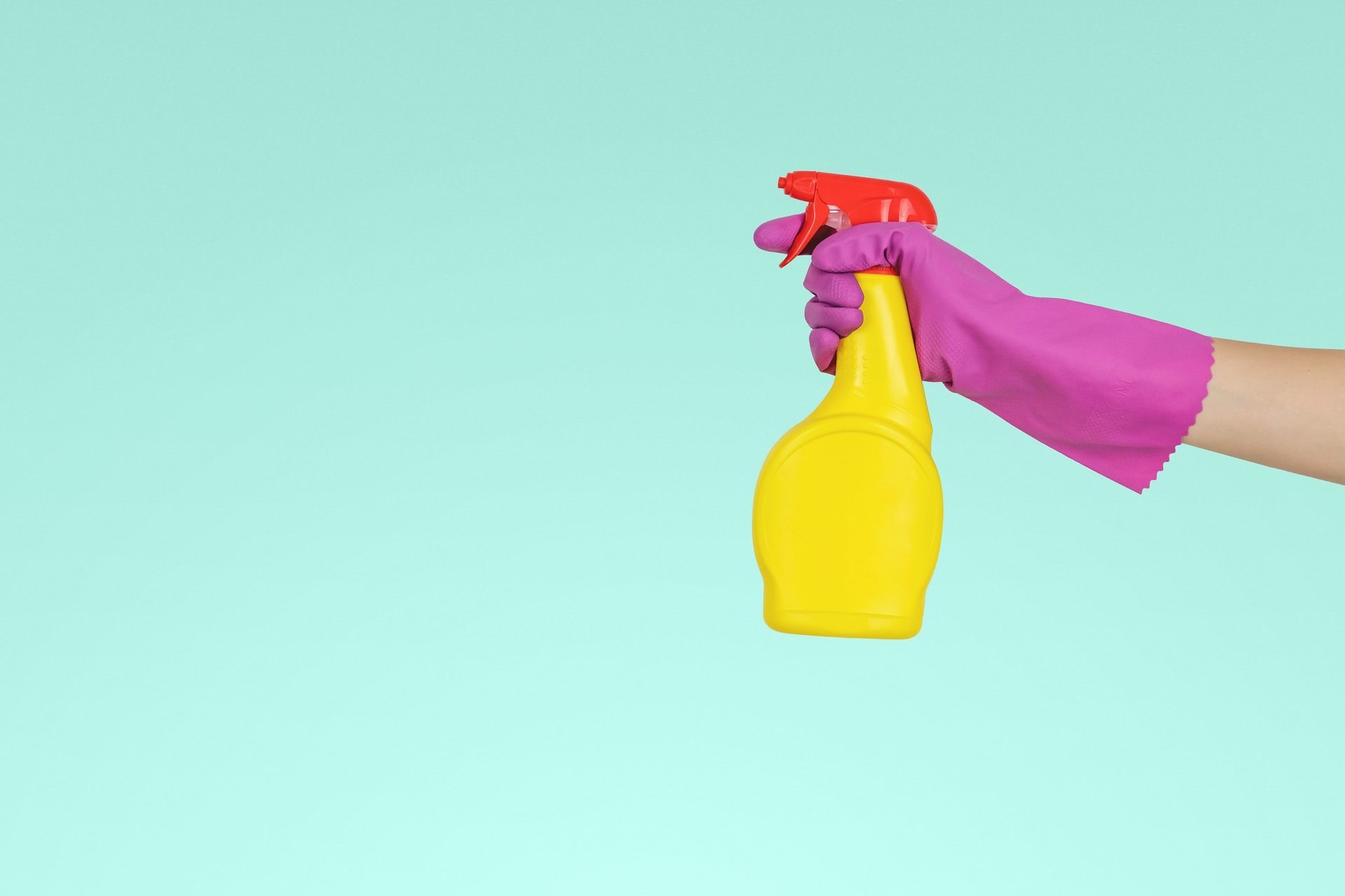 5 лайфхаков, которые помогут очистить дом быстрее и проще